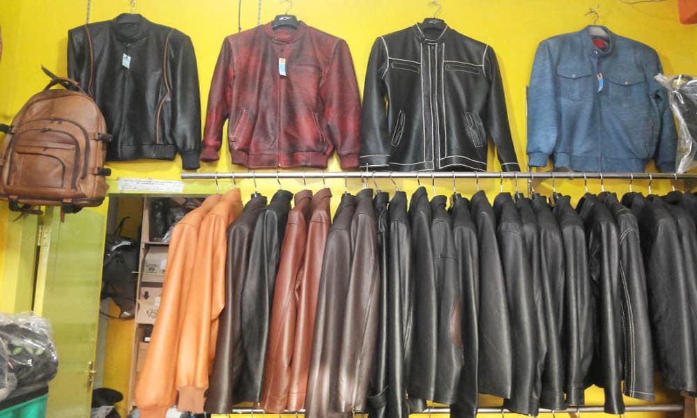 Media Sosial untuk Mempromosikan Toko Jaket