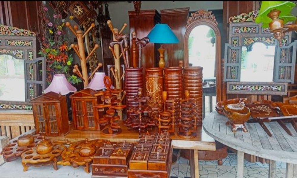 Membangun Bisnis Produk Handmade Kayu
